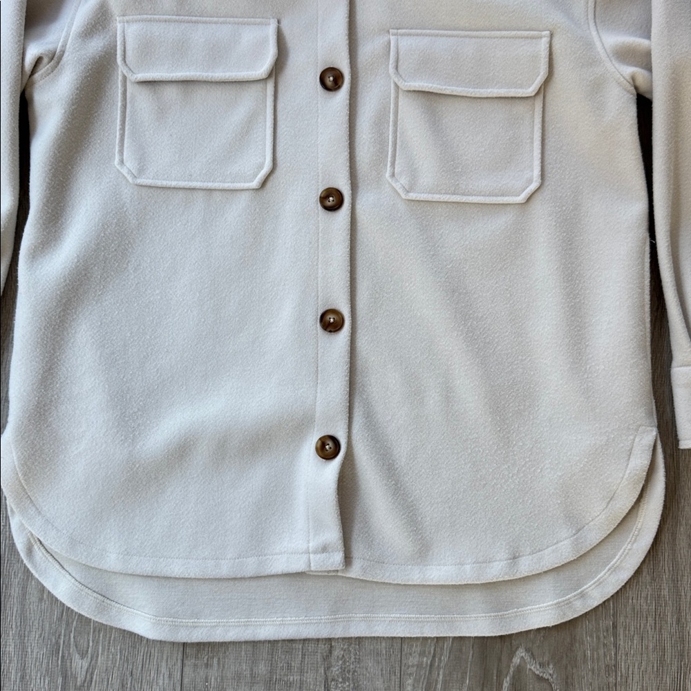 NEW Oversized Shacket - Picture 2 of 9